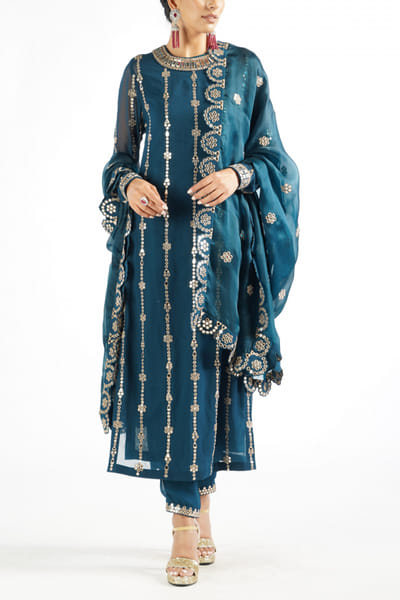 Vvani by Vani Vats Dark teal embellished kurta set VVAJHALAK2231