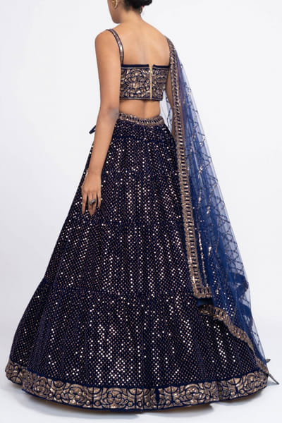 Vvani by Vani Vats Navy blue velvet lehenga set VVAMAHN2145