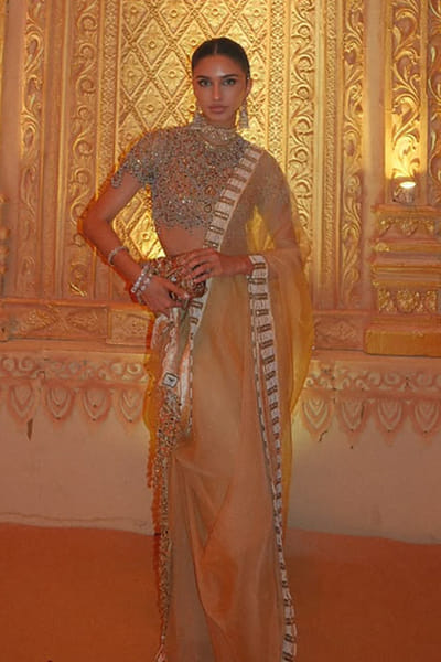 Itrh Butter yellow embroidered sari set ITRHJUL26D149786