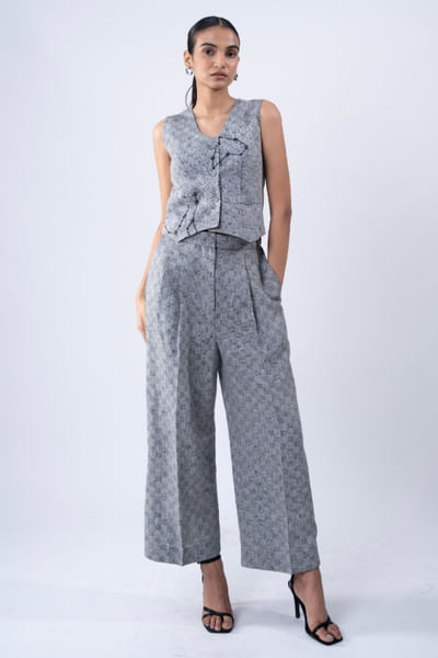 Grey wide-leg linen trousers