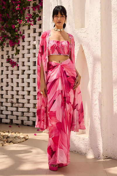 Pink petal printed cape set