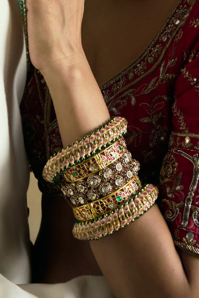 Preeti Mohan Gold and red polki bangles PREEJUL26D248512