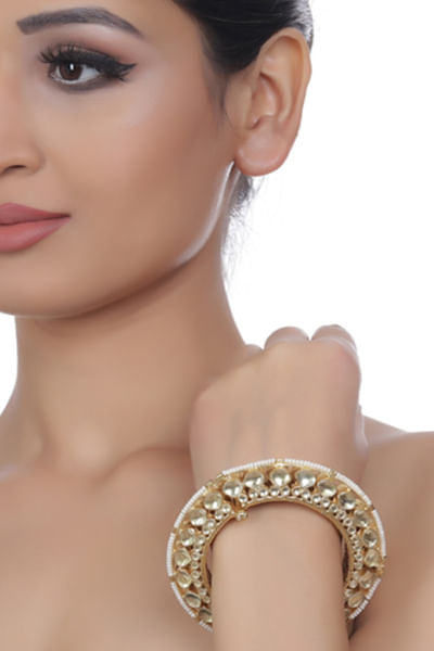White kundan bangle