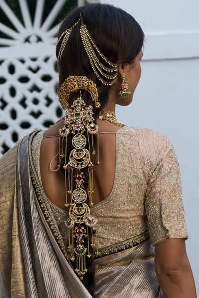 Preeti Mohan Gold plated kundan hair accessory PREEJUL26D348672
