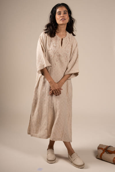 Subtle Shuttle Studio Beige hand embroidered linen kaftan tunic SUBTJUN26D146453
