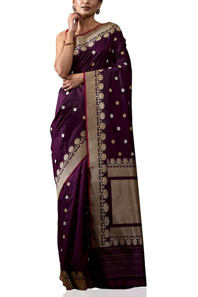 <p>Wine katan silk benarasi sari</p>
