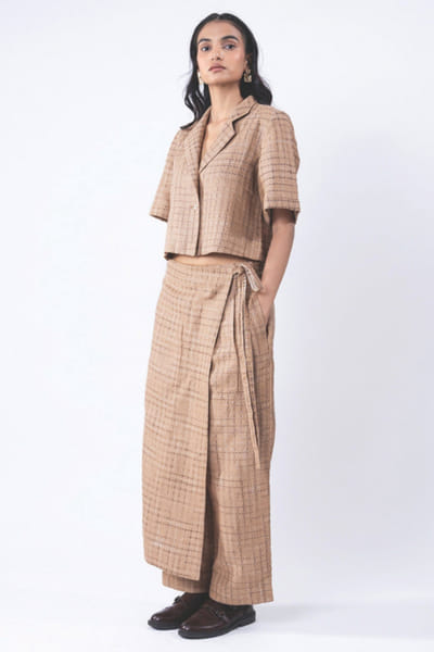 Subtle Shuttle Studio Beige khadi silk linen dobby cropped jacket SUBTJUN26D146458