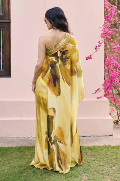 DiyaRajvvir Butter yellow floral printed kaftan set DIYAJUN26D147199