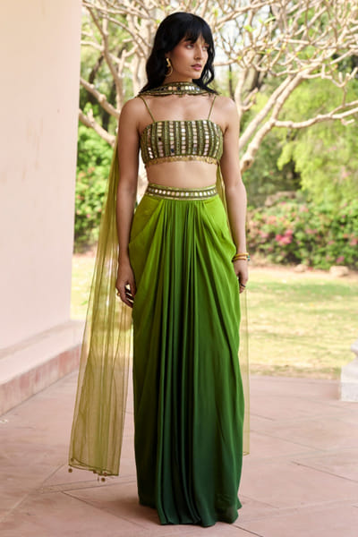 DiyaRajvvir Ombre green embroidered dhoti-skirt set DIYAJUN26D147202