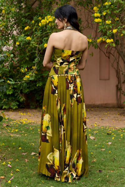 DiyaRajvvir Matcha green floral-printed lehenga set DIYAJUN26D147205