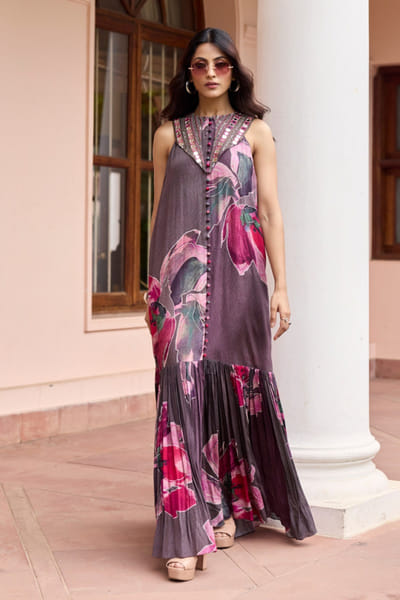 DiyaRajvvir Pink floral print embroidered maxi dress DIYAJUN26D147215