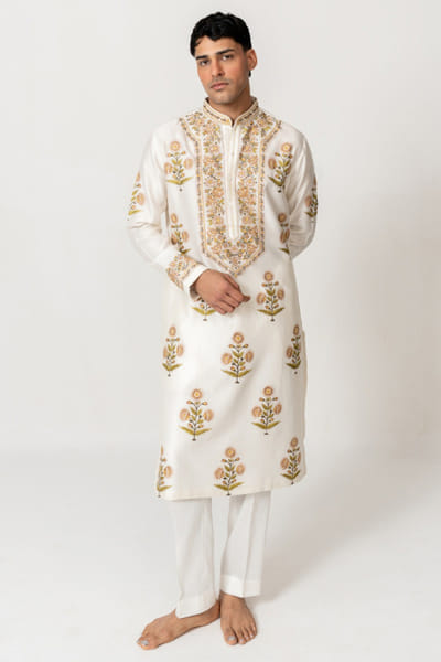Wabi Sabi Ivory resham embroidered kurta set WABIJUN26D145959