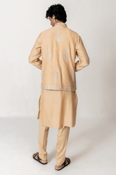 Wabi Sabi Honey beige aari embroidered kurta-bandi set WABIJUN26D145979
