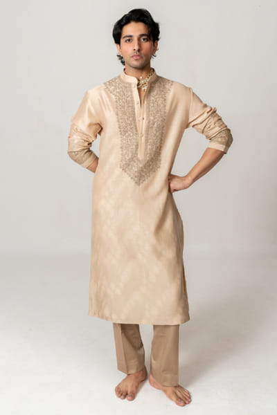 Wabi Sabi Beige embroidered tie-dyed kurta set WABIJUN26D145982
