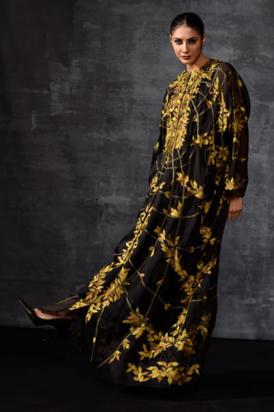 Black and yellow leaf embroidered kaftan
