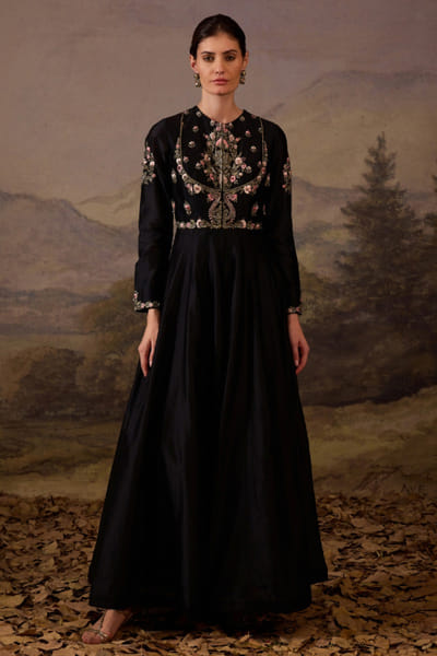 Samant Chauhan Black floral embroidery gown SAMFEB26D139331