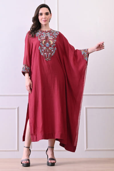 Maroon floral thread-zardozi embroidery kaftan
