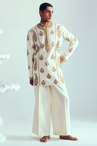 Ivory embroidered kurta set