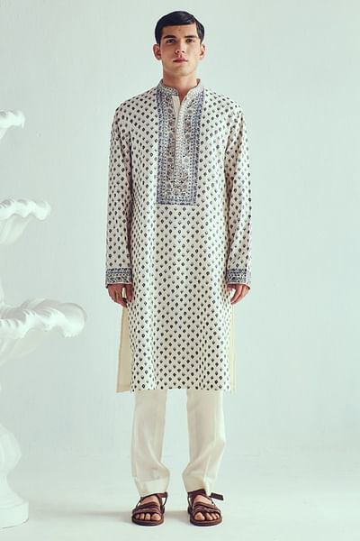 Ivory resham embroidered chanderi kurta set
