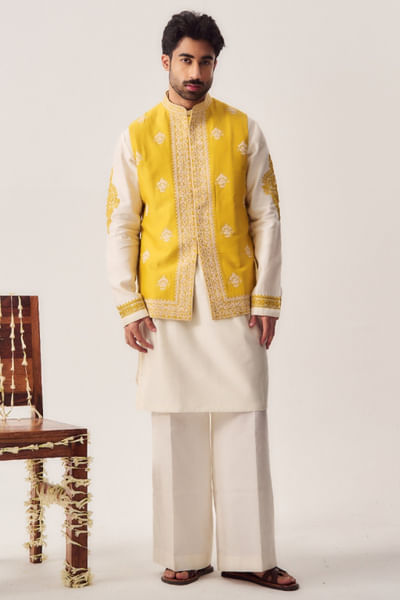 Mustard yellow embroidered bandi kurta set
