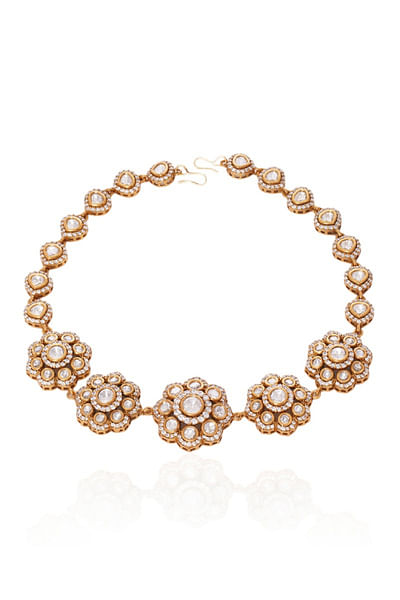Gold floral polki embellished sheesh phool