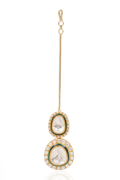 Green polki embellished maangtikka