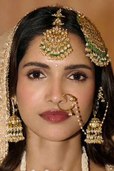 Preeti Mohan Gold plated kundan mang tika PREEJUL26D348658