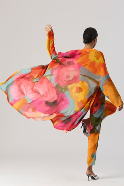 hover-img