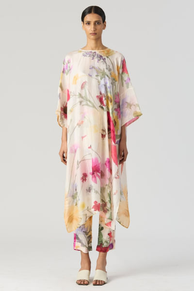 White print embroidered kaftan set