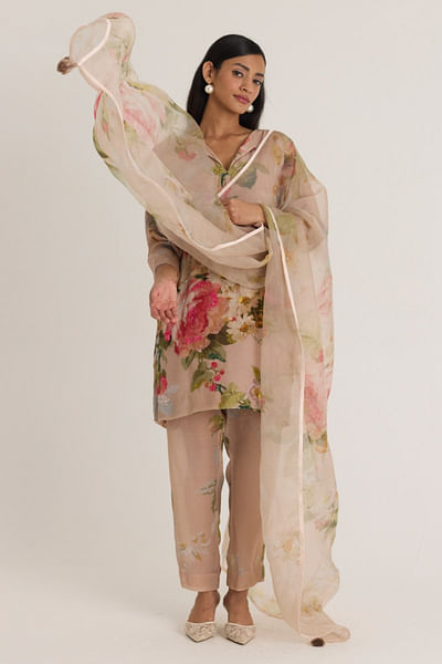 Pink floral printed kurta set