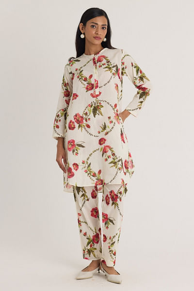 White floral printed kurta set