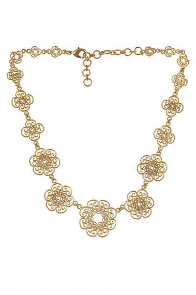 Gold-plated necklace with pearl beads