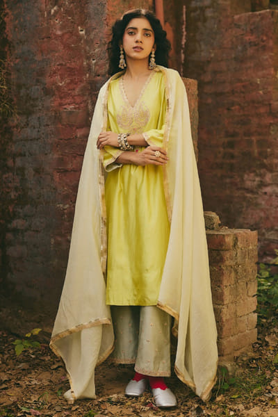 Rashika Mittal Mint zari dupatta RASHJUN26D146577