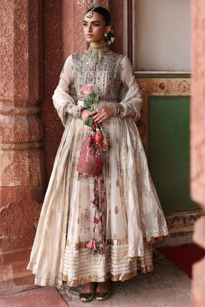 Ivory embroidered printed pishwas kurta set