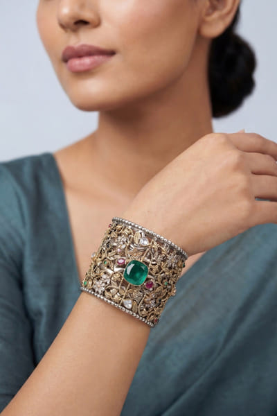 Zevar By Geeta Gold and green kundan polki embellished cuff ZEVAJUN26D246388