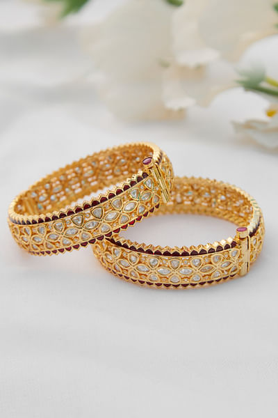 Gold embellished kundan polki bangles