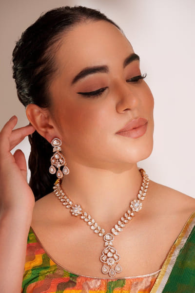 Gold kundan polki pendant necklace set