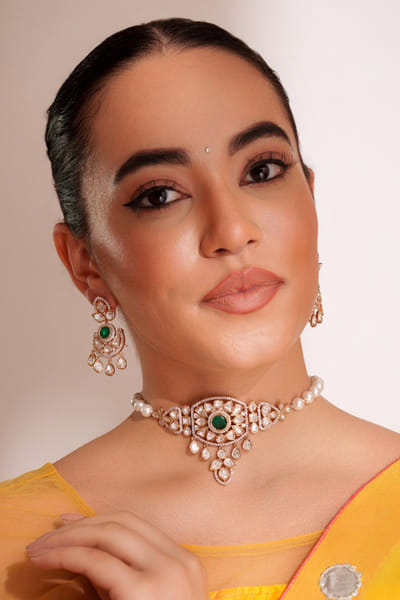 Green and white kundan polki choker set