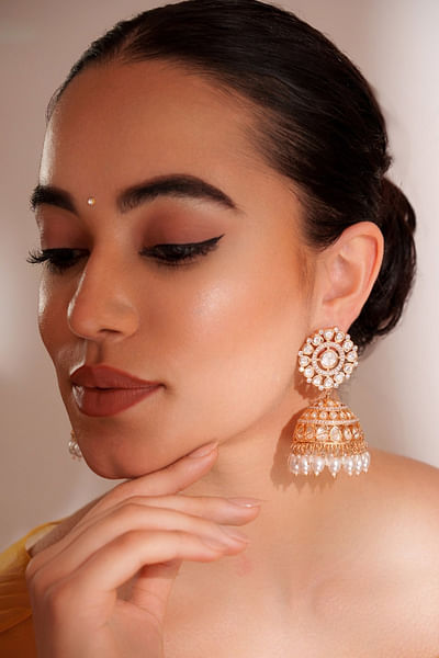 Gold polki-kundan jhumka earrings
