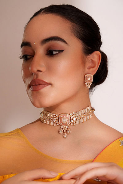 Peach kundan and polki stone necklace set