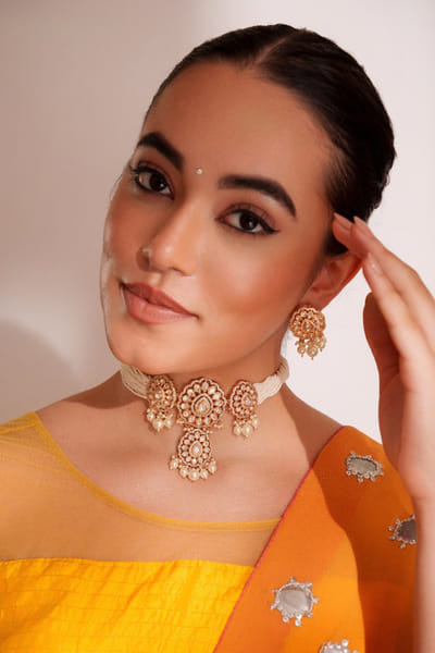 Zevar By Geeta Gold kundan stone choker set ZEVJUN25D230242