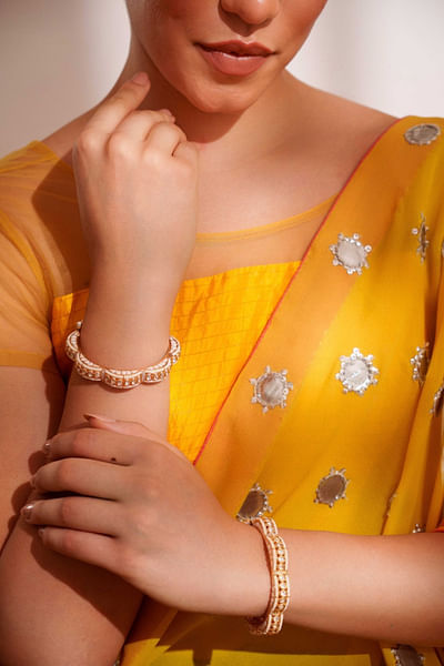 White kundan and polki kada bangles