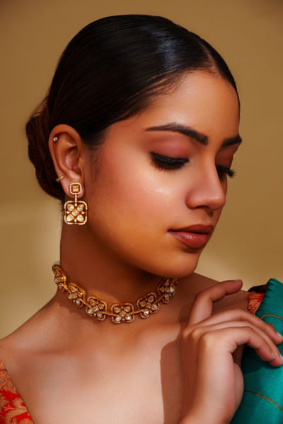 Gold moissanite choker set
