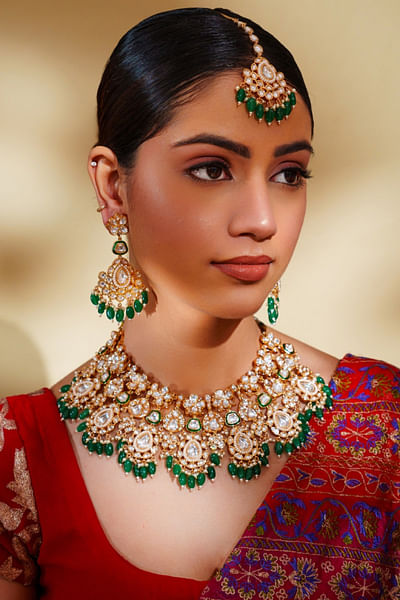 Green kundan polki necklace set