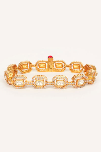 Gold moissanite stones bracelet