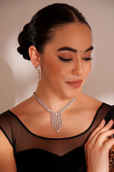 White diamond long necklace set