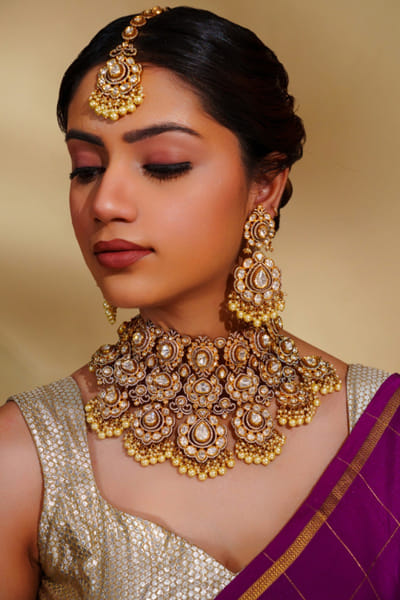 Gold kundan polki studded necklace set