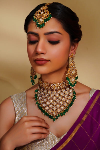 Green polki kundan necklace set