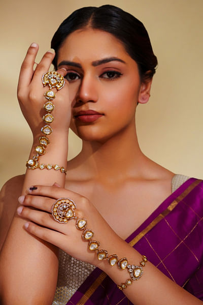 Gold kundan polki hath phool