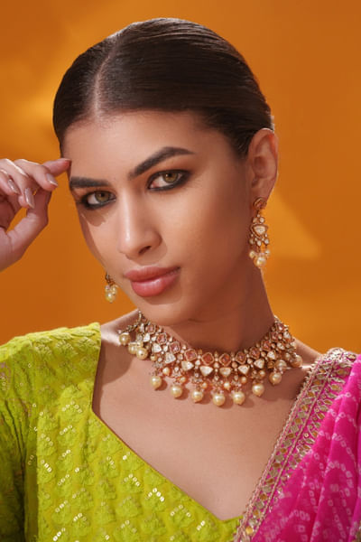 Gold kundan stones necklace set